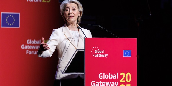 L'Eurocamera boccia le due sfiducie contro von der Leyen