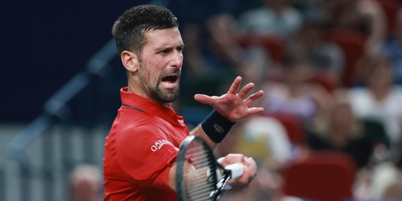 Djokovic non risponde alle domande sulle sue condizioni fisiche: finale di stagione a rischio