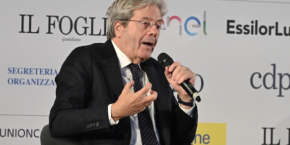 Gentiloni, serve un chiarimento con M5s,discrimine difesa e Kiev