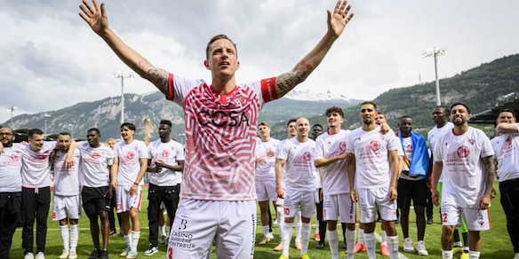 Ex Juve, Samp e Sassuolo, si è ritirato a 39 anni e ora torna in panchina: lo riconoscete?