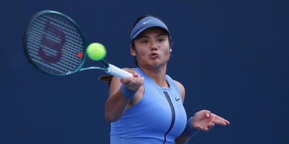 Raducanu rompe il silenzio dopo il preoccupante ritiro a Wuhan