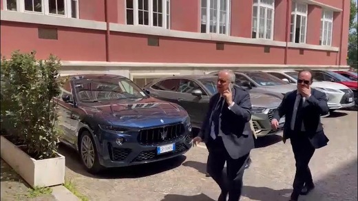 Lazio: "Nessuna trattativa per cedere il club"