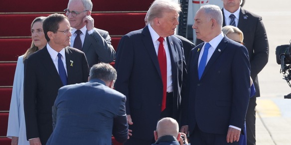 Trump, 'oggi è un nuovo inizio'