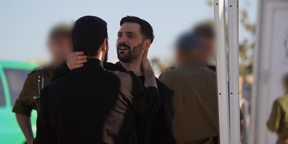 Media, Trump visiterà in ospedale due degli ostaggi liberati