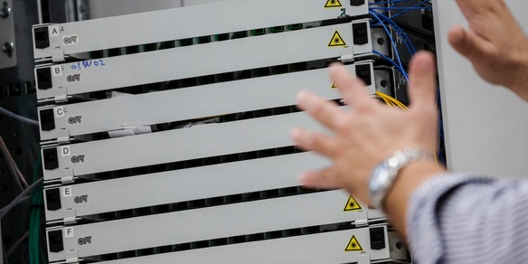 Plenitude entra nel mercato della fibra ottica in Italia