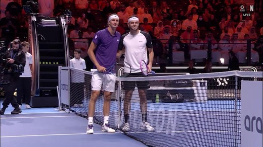 Six Kings Slam, Zverev out: Fritz vince 6-3, 6-4