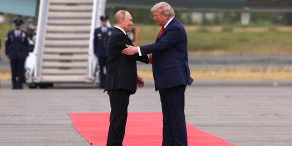 Media, Trump parlerà oggi con Putin