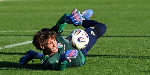 Carnesecchi: "Gattuso ci fa sorridere, quello che serve in Nazionale. Donnarumma? Quando c'è il più..."