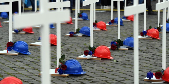 Incidente sul lavoro a Roma, muore un operaio, un altro grave