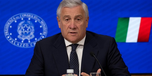 Tajani,non votiamo tassa su proprietari,tutto per modifica