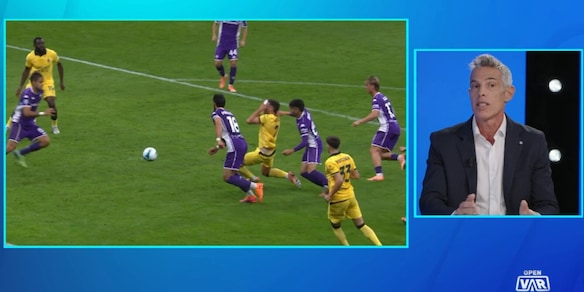 Milan-Fiorentina, la verità sul contatto Parisi-Gimenez: tutte le parole in sala Var