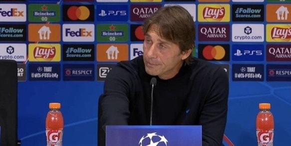 Conte è una furia in conferenza stampa: "Napoli e i napoletani non devono essere presi per il culo!"