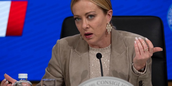 Meloni, italiani distinguono fra cinismo e la solidarietà vera