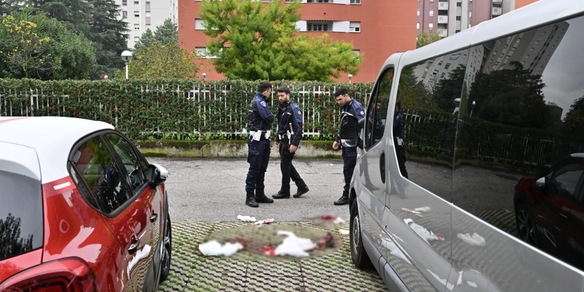 Donna accoltellata in strada a Milano, preso l'ex marito