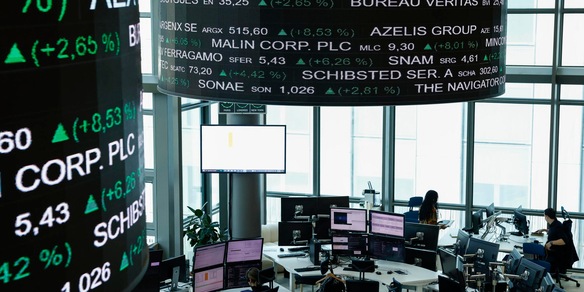 Borsa: l'Europa positiva attende Wall Street, Milano +0,4%