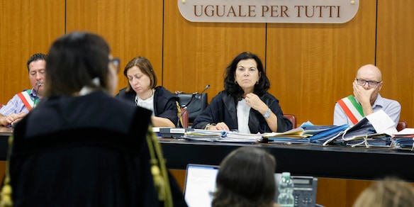 Regeni, atti alla Consulta, stop al processo