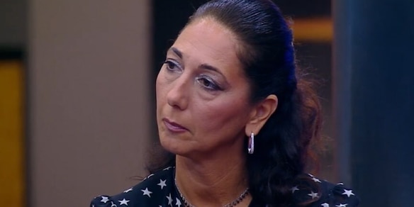 La storia di Donatella del Grande Fratello: "Mio padre è stato in carcere, molte cose non avrei voluto vederle"