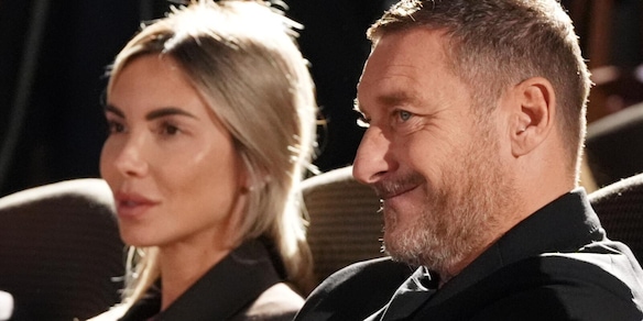 Single's day, qual è lo sport dove ci si fidanza di più? Totti e Noemi insegnano