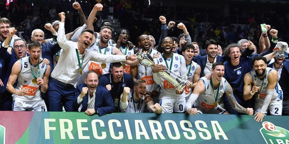 Basket, al via la vendita degli abbonamenti per le Final Eight 2026
