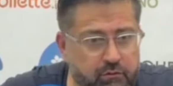 "Con l'ultima che ha fatto così, quattro figli", bufera per la battuta sessista del ds del Brindisi