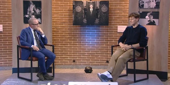 Sinner: "Dopo il Roland Garros ero distrutto. Cahill? Spero di convincerlo a rimanere". E svela un retroscena sulla mamma...