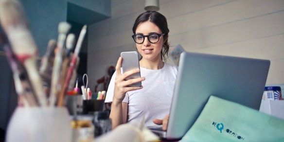 Nasce l'Albo degli influencer: chi deve iscriversi e come funziona, tutte le regole