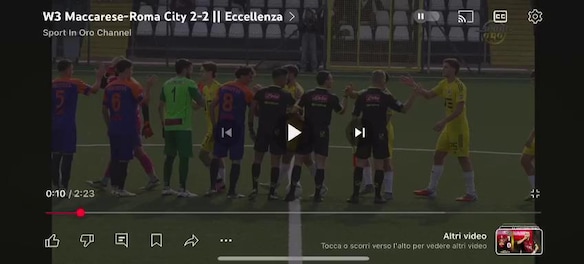 Rifila una testata a un giocatore del Roma City: l'arbitro vede tutto ma non lo espelle