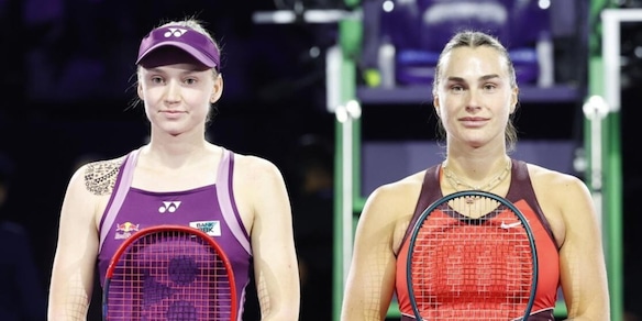 Rybakina vince le Wta Finals: la kazaka batte Sabalenka in due set e trionfa a Riad
