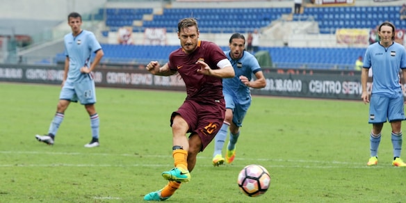 Totti, Berardi, Baggio...: la Top 5 dei migliori rigoristi di sempre in Serie A a confronto con questo inizio di stagione