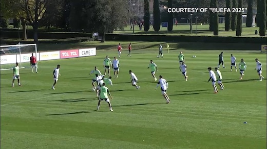 Italia, partitella prima di volare in Moldova