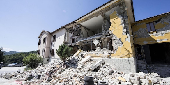 Terremoto, crollo ad Accumoli, condannato l'ex sindaco