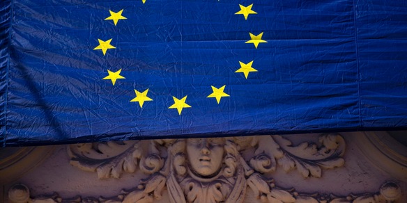 Dombrovskis, l'economia dell'Eurozona cresce più del previsto