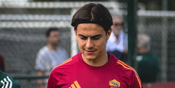 Roma, Dybala sorprende tutti: il messaggio ai compagni