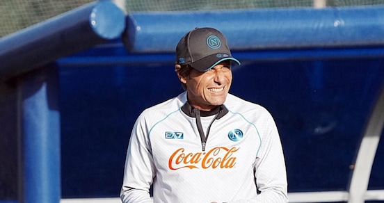 Conte è tornato a Castel Volturno dopo una settimana lontano dal Napoli: testa all’Atalanta
