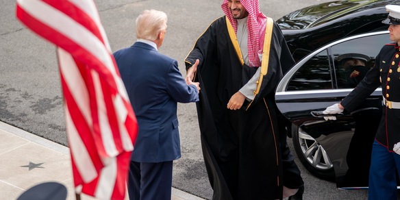 Trump difende bin Salman, 'non sa nulla di Khashoggi'