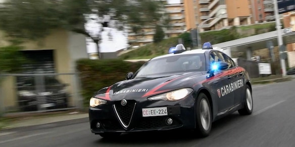 Cadavere bimbo otto anni trovato in casa nel Salento