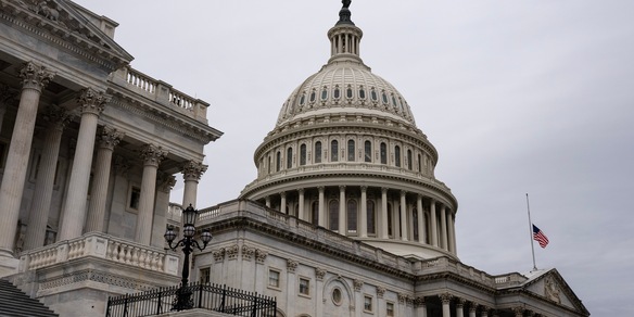 Senato Usa approva la legge per divulgare i file Epstein