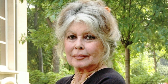 Paura per Brigitte Bardot, l'attrice è di nuovo in ospedale