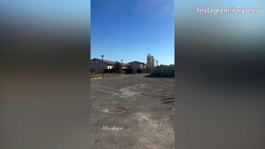 Bastian Muller, che corsa: il cane fatica a stargli dietro...