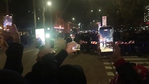 Milan-Lazio, a San Siro arriva il pullman rossonero