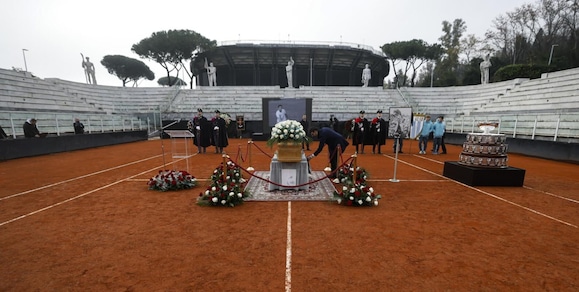 Pietrangeli, la camera ardente e i funerali: l’ultimo commovente saluto a Roma