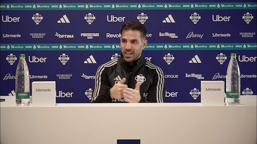 Fabregas alla giornalista: "Vuoi che vinciamo lo Scudetto?"