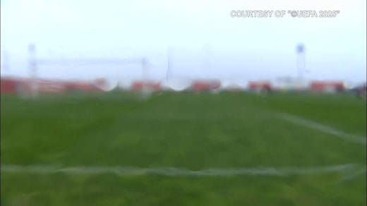 Benfica, allenamento sotto il diluvio