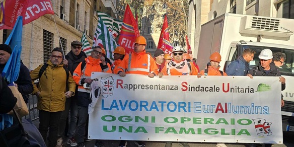 Urso e Calderone, garantita la continuità di Eurallumina con 9,6 milioni