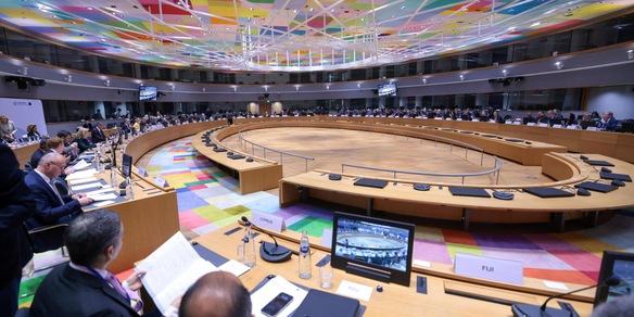 Ft, 'l'Ue verso il sì per congelare 210 miliardi di asset russi'