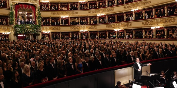 Chailly ha un malore alla Scala, interrotta 'Una Lady Macbeth nel distretto di Mcesk'