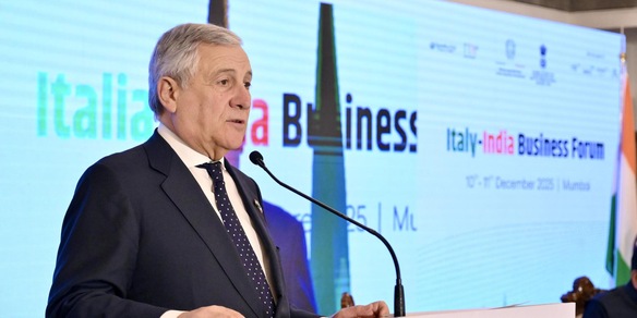 Tajani, 'Italia favorevole al congelamento degli asset sine die'