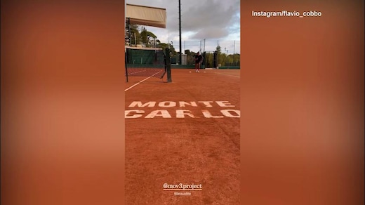 Cobolli si allena a Monte Carlo