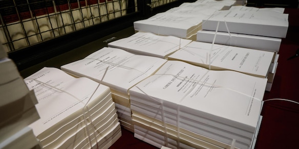 Stallo sulla manovra, commissione rinviata