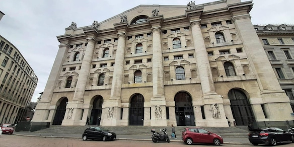 Borsa: Milano chiude in rialzo dell'1,39%